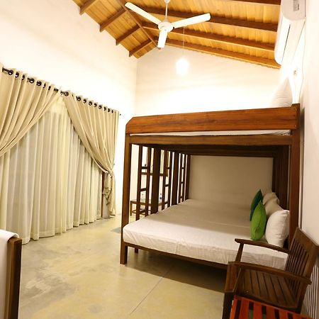 Kayjay Palms Hotel Passikudah Ngoại thất bức ảnh