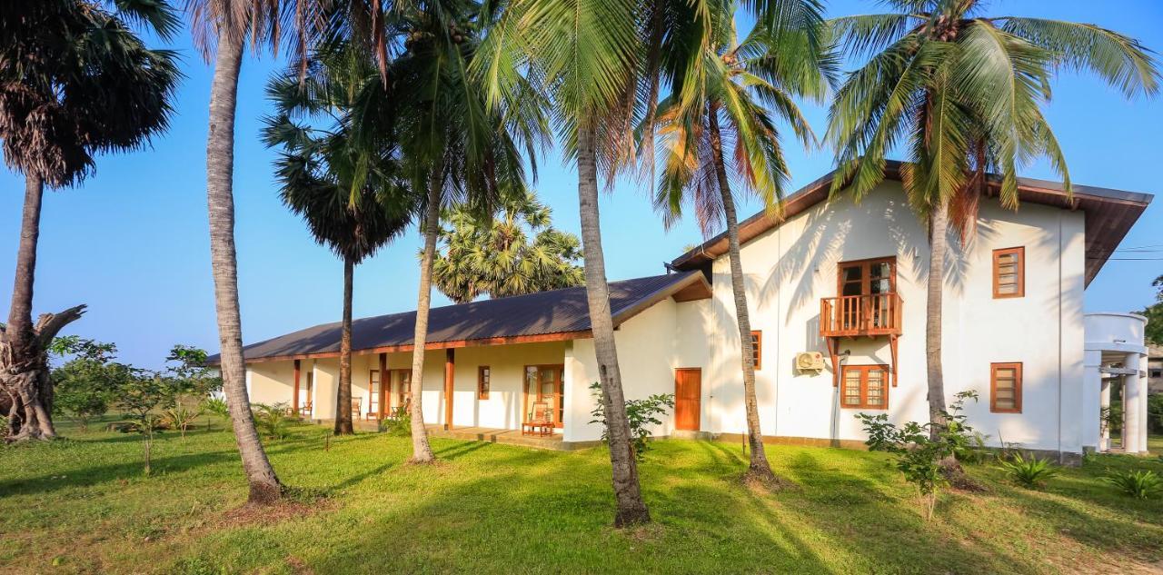 Kayjay Palms Hotel Passikudah Ngoại thất bức ảnh
