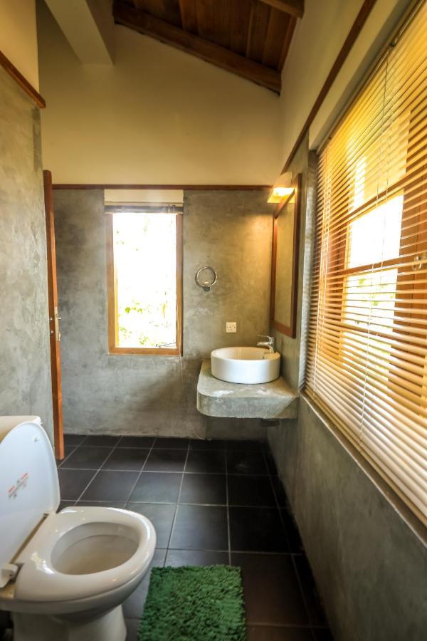Kayjay Palms Hotel Passikudah Ngoại thất bức ảnh