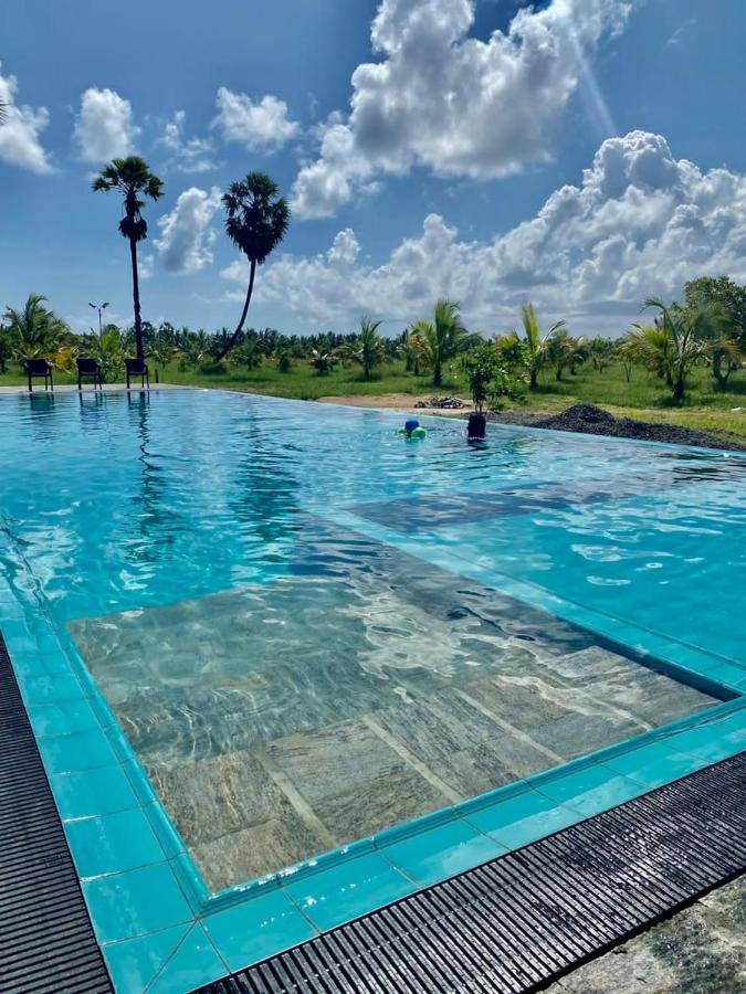 Kayjay Palms Hotel Passikudah Ngoại thất bức ảnh