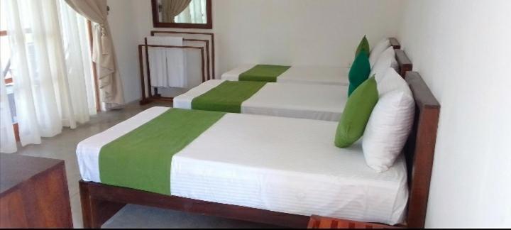 Kayjay Palms Hotel Passikudah Ngoại thất bức ảnh